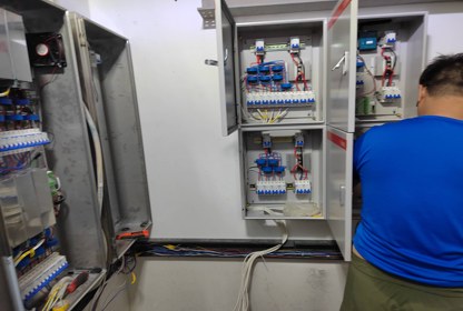 Wiring the distribution boards